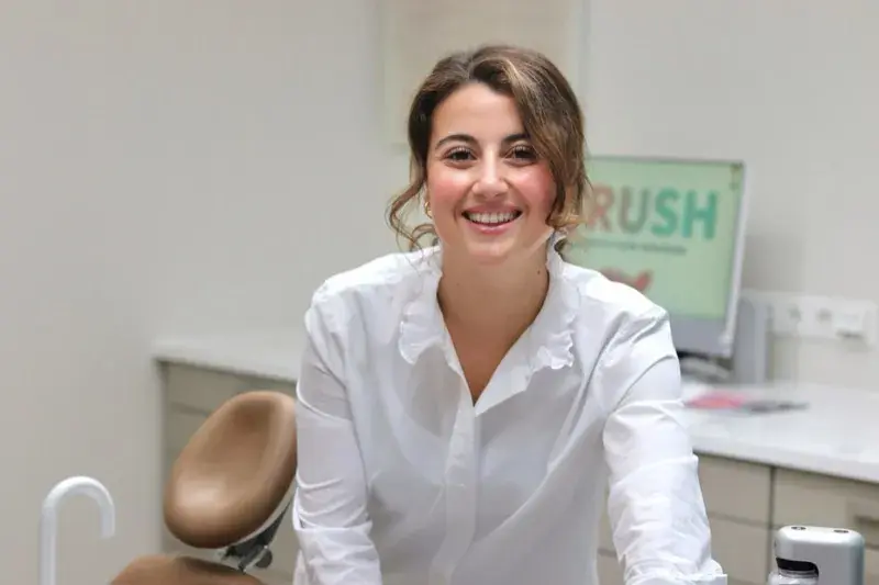 Geregistreerd mondhygiënist Karina Zaher bij Mondzorg Brush in Nijmegen